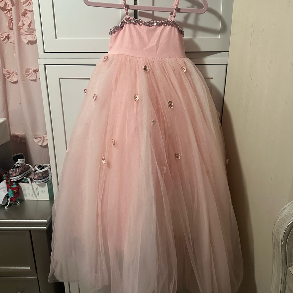 Beautiful Portia and Scarlett gown